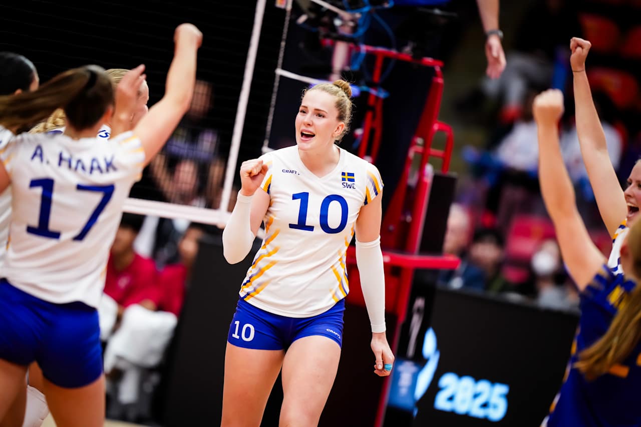 Haak marca 39 puntos en la primera victoria de Suecia en un Campeonato Mundial