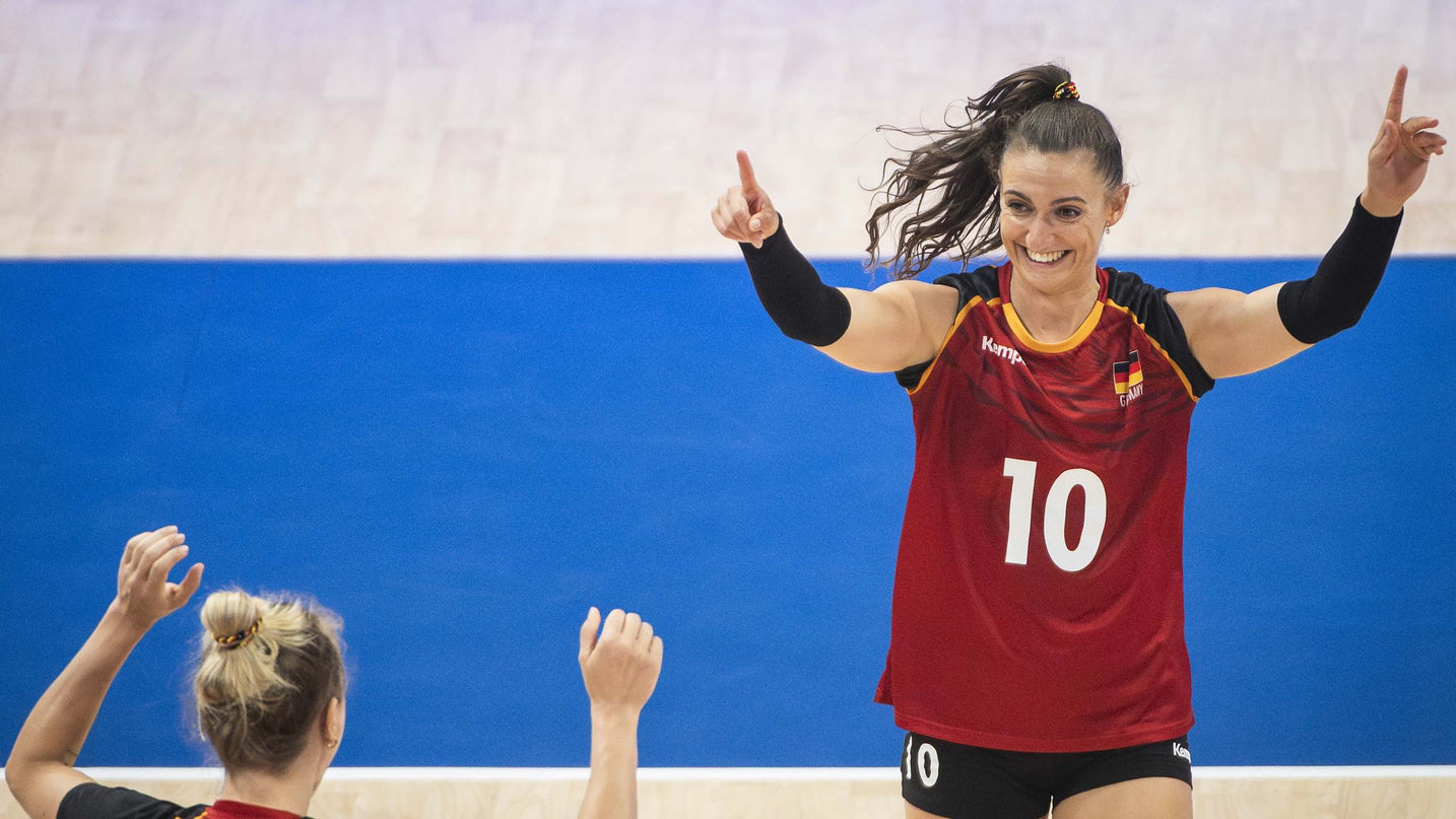 Alemania sigue su tendencia al alza tras arrasar con Tailandia