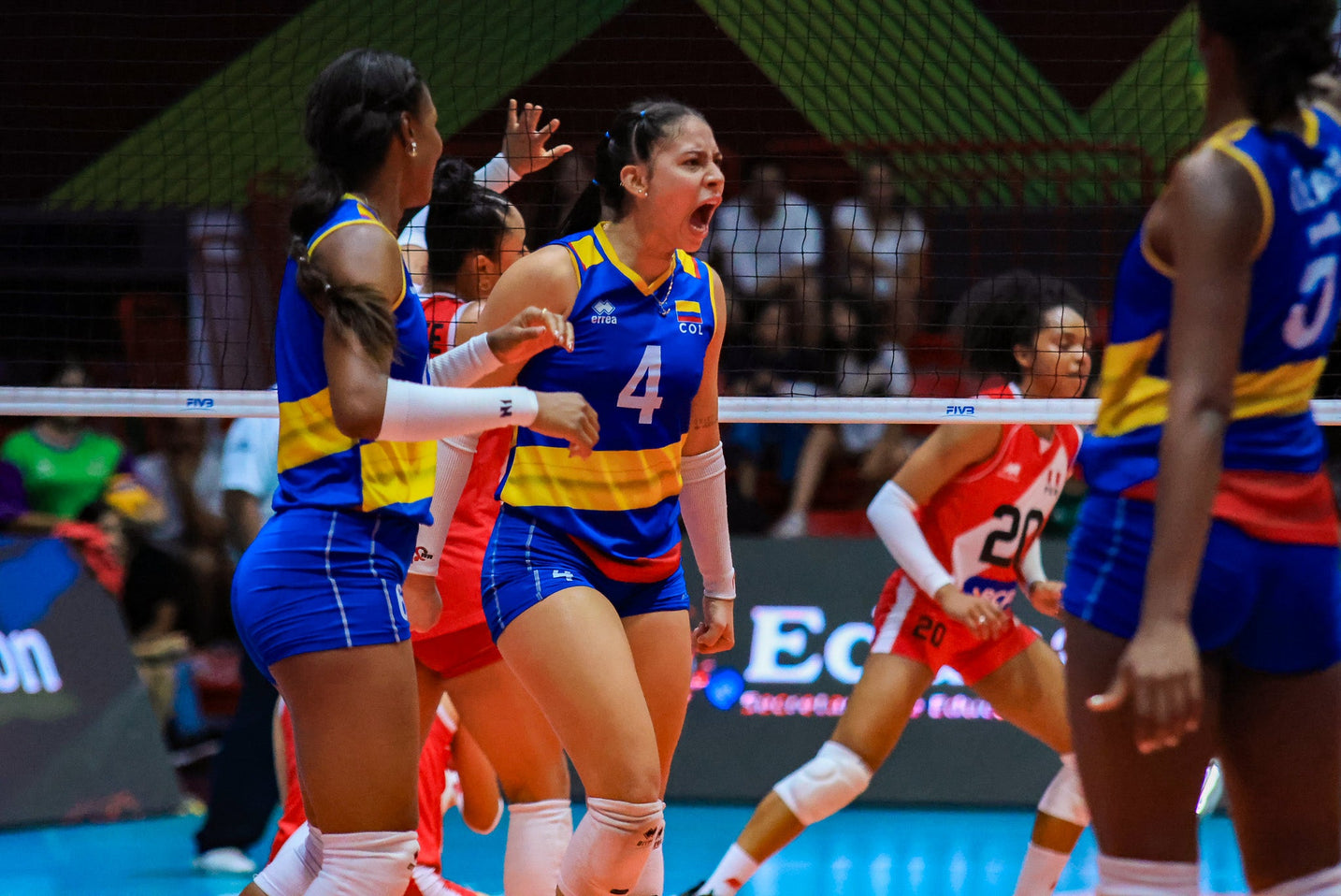 Colombia derrota a Perú en sets corridos  y avanza a Semifinales