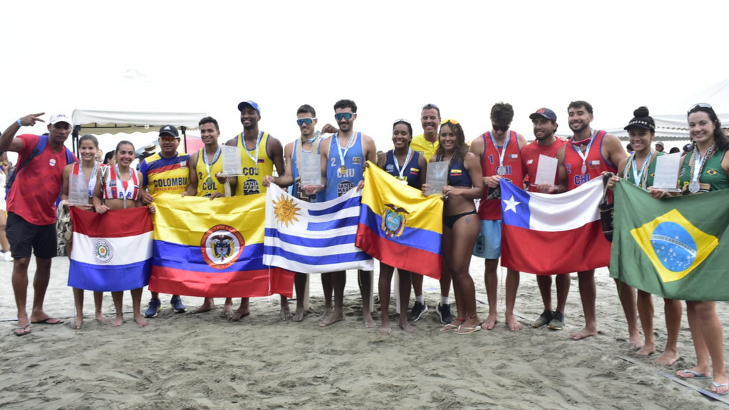 Ecuador y Uruguay brillaron en el vóley playa de Santa Marta