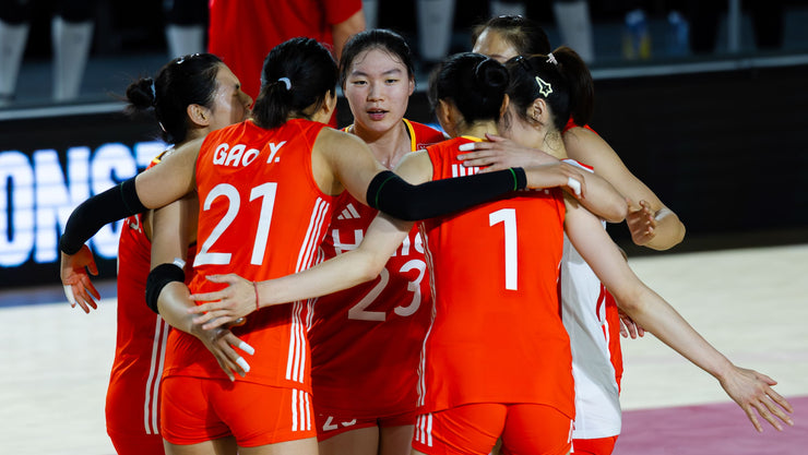China eleva su nivel y vence a República Dominicana por el primer lugar