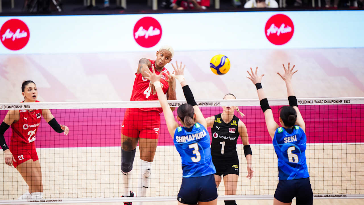 Vargas, imparable, lleva a Turquía a su primera final del Campeonato Mundial