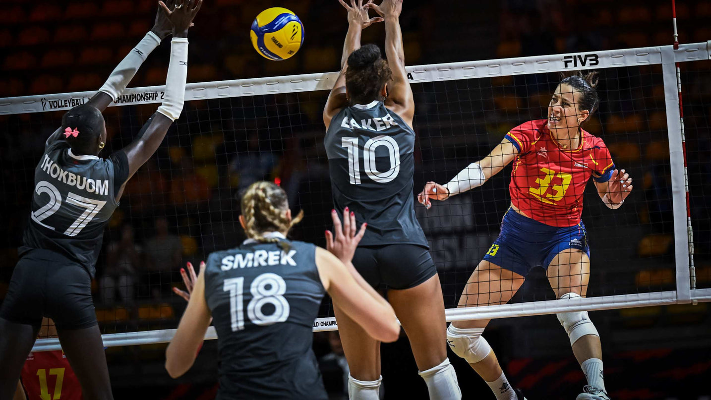 Canadá supera a España en un emocionante partido a cinco sets