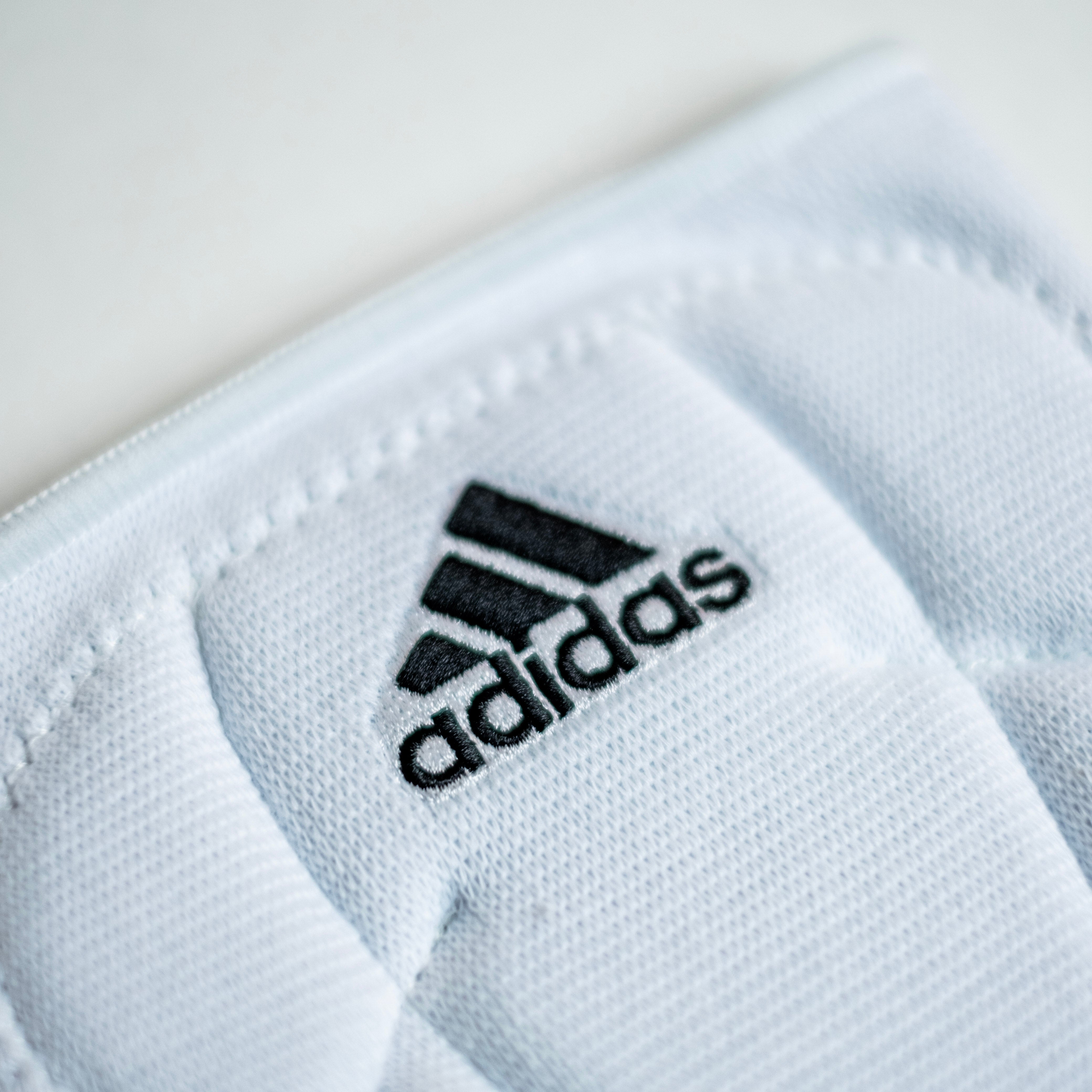 Rodillera de vóley unisex adidas Sleek