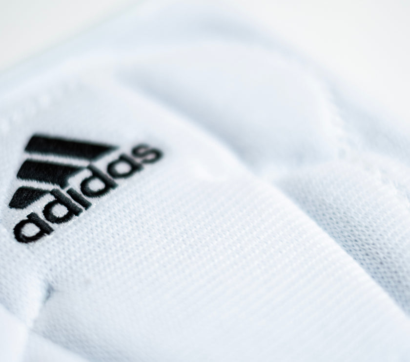Rodillera de vóley unisex adidas Sleek